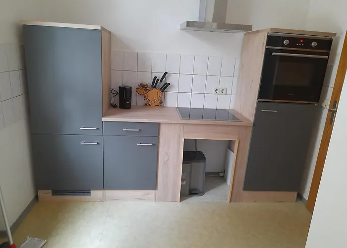 شقة Schoene Fuer Monteure Und Sonstige Reisende اتسوكو